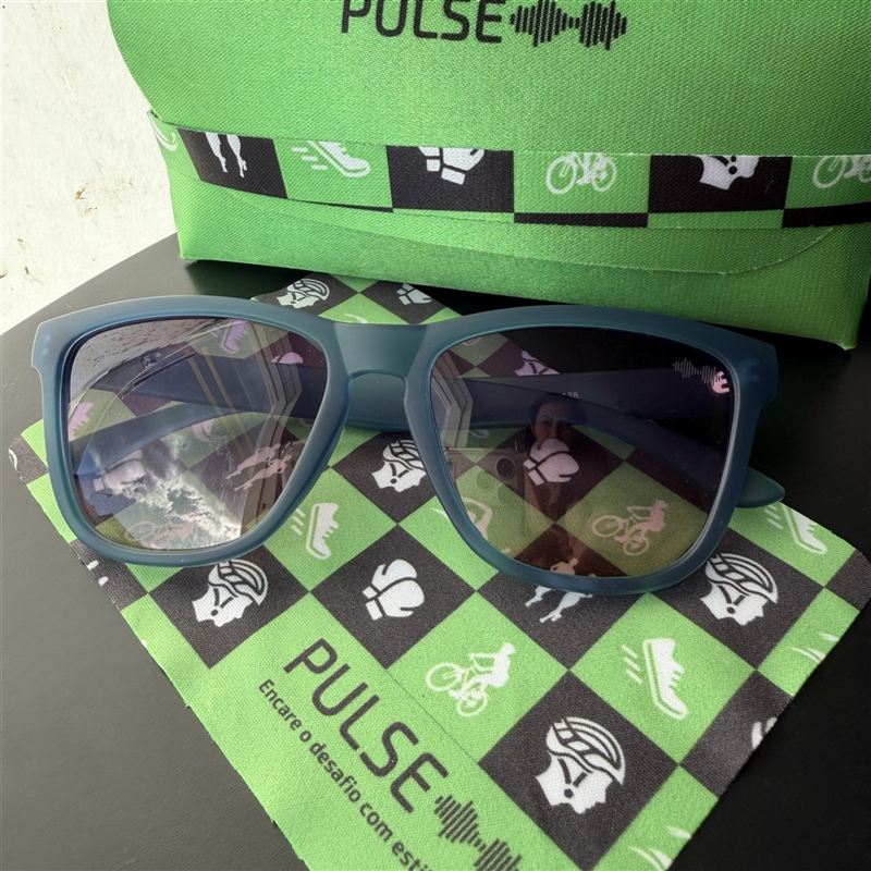 Óculos Pulse azul com lente degradê